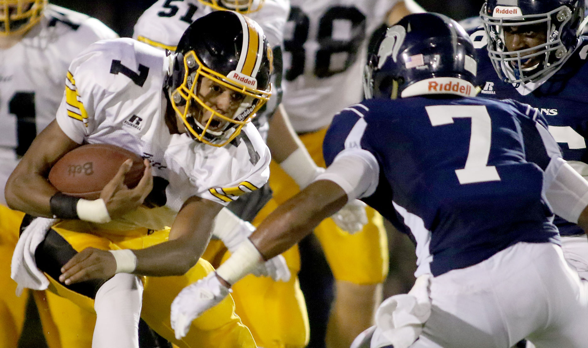 091616-PV-Bett-Football-005
